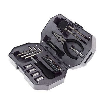 Оригинальный набор инструментов, состоит из 24 предметов и встроенным фонарем в кейс, с названием LIGHT TOOLS, 1500TS