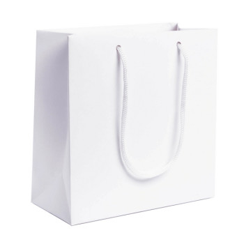 Пакеты из мелованной бумаги с логотипом